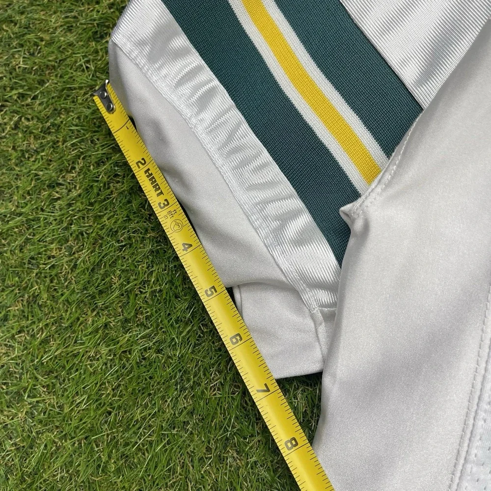 Green Bay Packers Reebok Jersey Mens XL 52 NFL Equipment Brett Favre #4 White